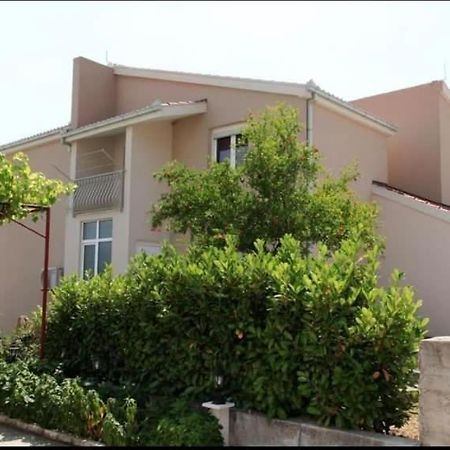 Apartmant Milan Trogir Exterior foto