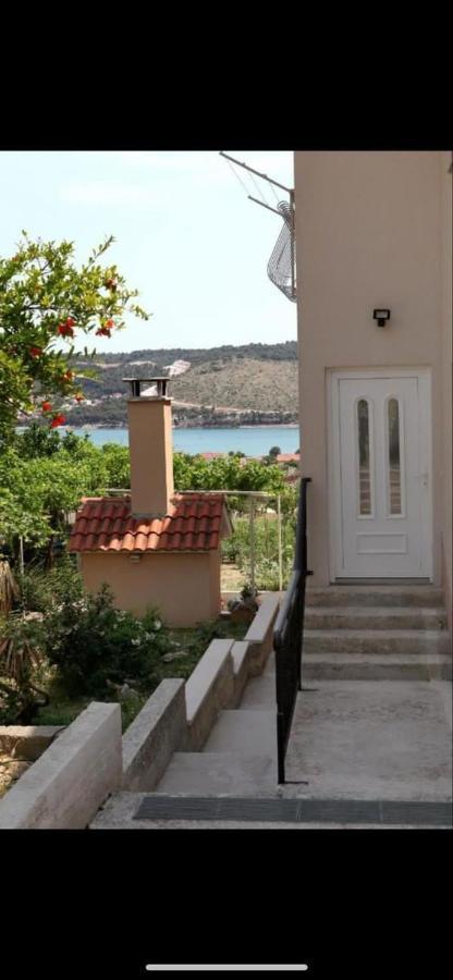 Apartmant Milan Trogir Exterior foto